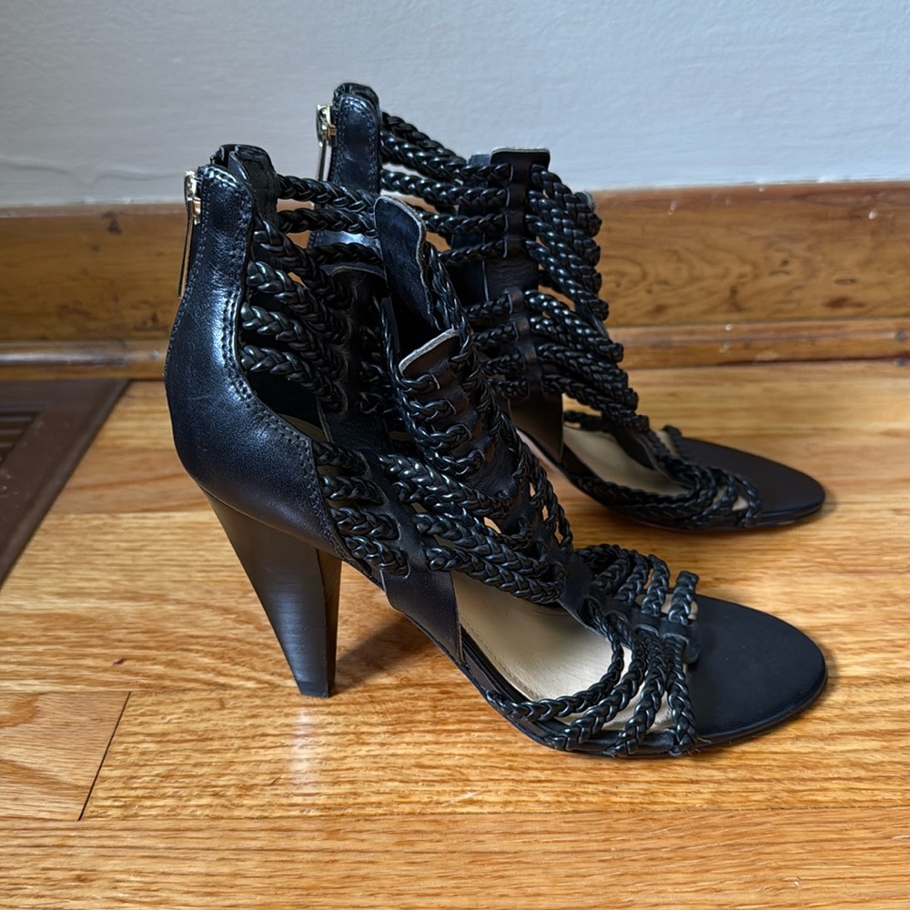 IVANKA TRUMP - Women’s Heels - Size 5m